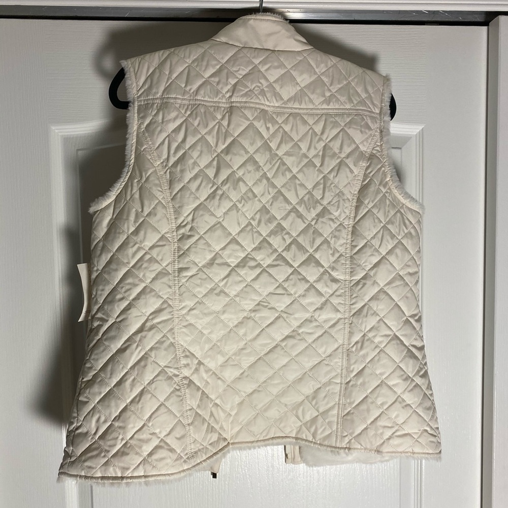 vest - Picture 2 of 3